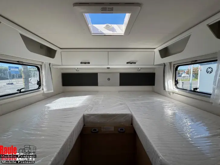 Fahrzeugbild Sunlight T 67 Adv. ohne Hubbett, mit Solar, Kamera #8
