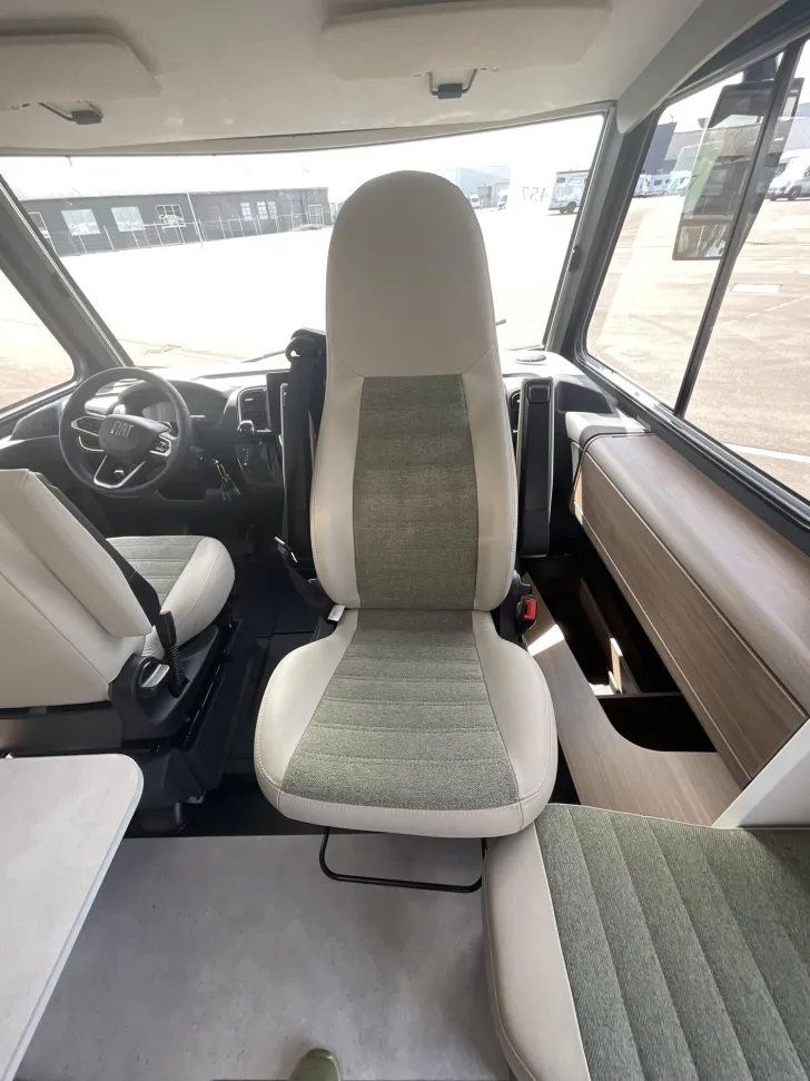 Fahrzeugbild Carado I 338 Pro+, Automatik, LTE, TV, Navi, RFK #12