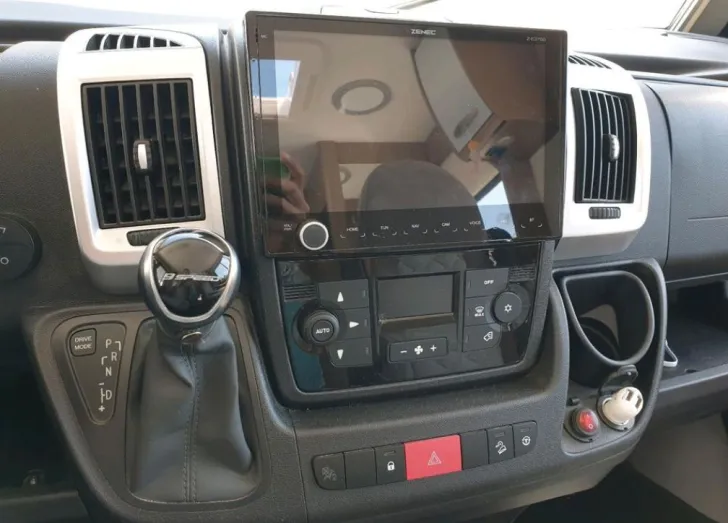 Fahrzeugbild Carado I 338 Clever+ Edition Sehr gut geplegt #6