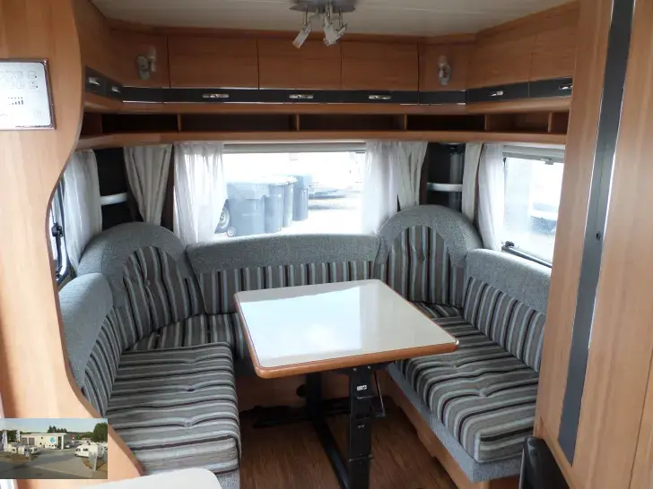 Fahrzeugbild Hobby De Luxe 490 UL Nr. 16 - Einzelb., RSG #9