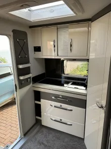 Fahrzeugbild Hobby Excellent 460 SL Autark, Markise, Mover, Luftvo #3