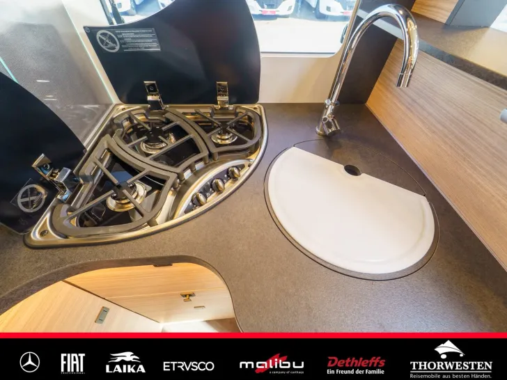 Fahrzeugbild Malibu I 470 RB LE K comfort Mercedes CHIARO #17