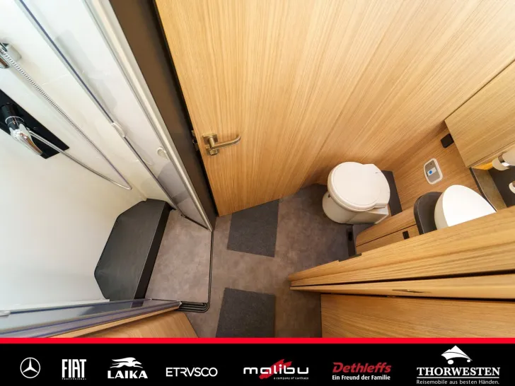Fahrzeugbild Malibu I 470 RB LE K comfort Mercedes CHIARO #36