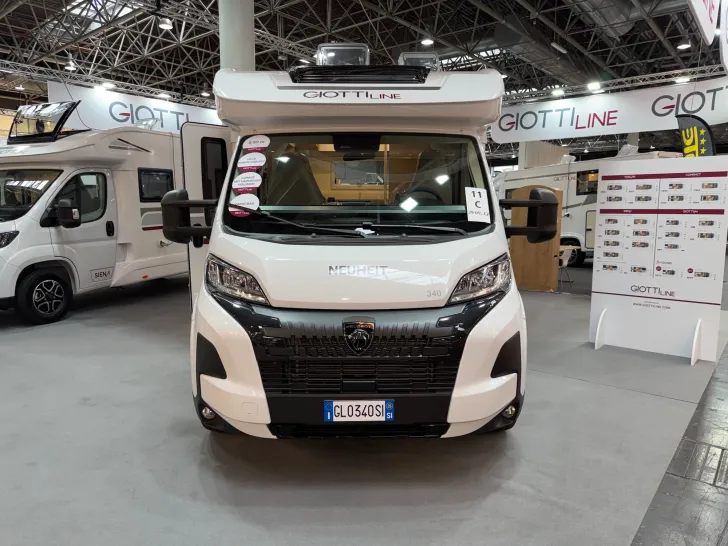 Fahrzeugbild GIOTTILINE Siena 340 Premiere Edition Rundsitzgruppe #3
