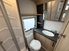 Fahrzeugbild Fendt Apero Activ 560 SKM*2000KG*Neues Holz Dekor*2027 #12