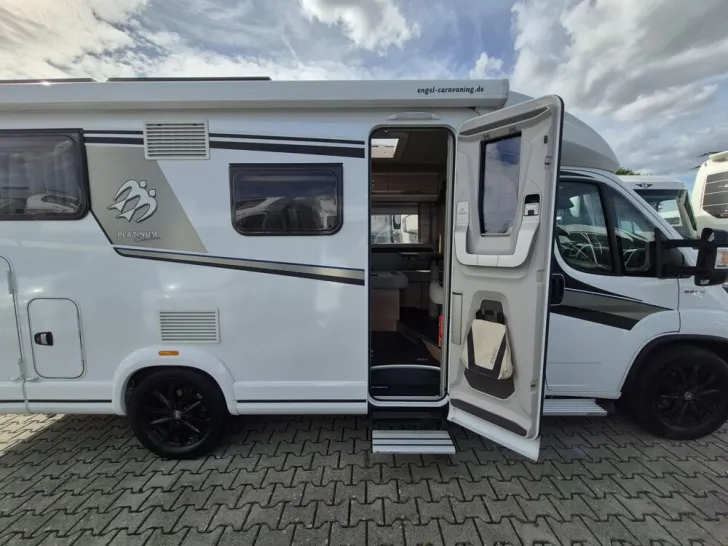 Fahrzeugbild Knaus Sky Ti 650 MEG #5
