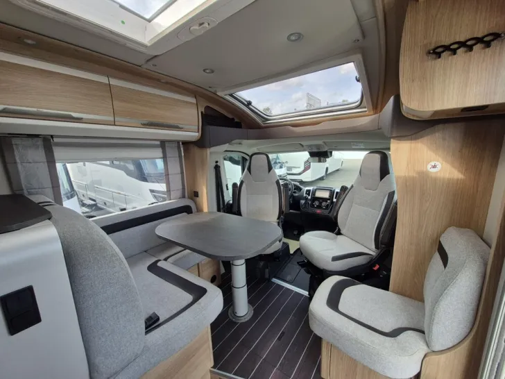 Fahrzeugbild Knaus Sky Ti 650 MEG #8