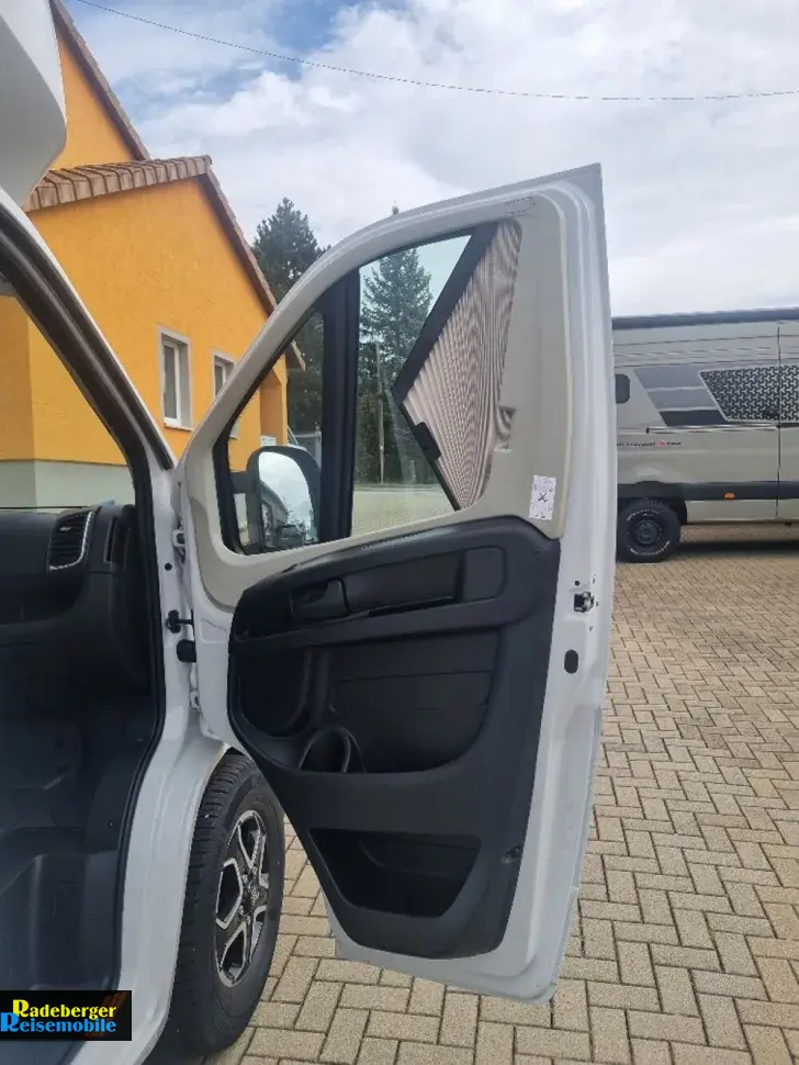 Fahrzeugbild Etrusco T 6900 SB #3