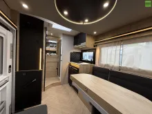 Fahrzeugbild Challenger Teilintegriert Graphite Edition 250 Arctic AT #12