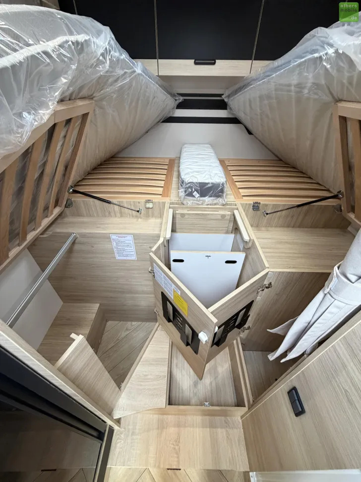 Fahrzeugbild Challenger Teilintegriert Graphite Edition 287 Arctic Solar #21