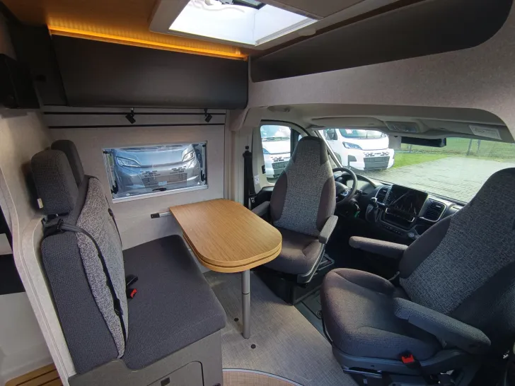 Fahrzeugbild Hymer Redwood 601 #14