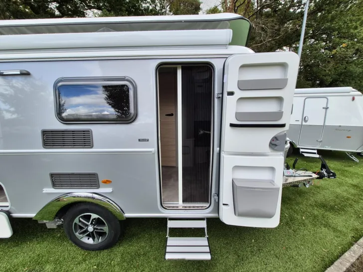 Fahrzeugbild Hymer Eriba Eriba Touring 542 Silver Ed,Mover,AGM 95,Markise #12