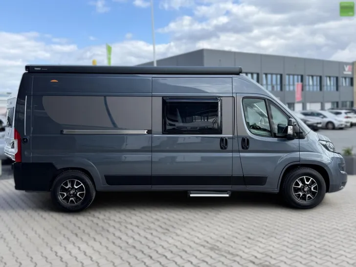 Fahrzeugbild Carado CV 601 Edition 15 Wechselrichter AHK Etagenbett #3