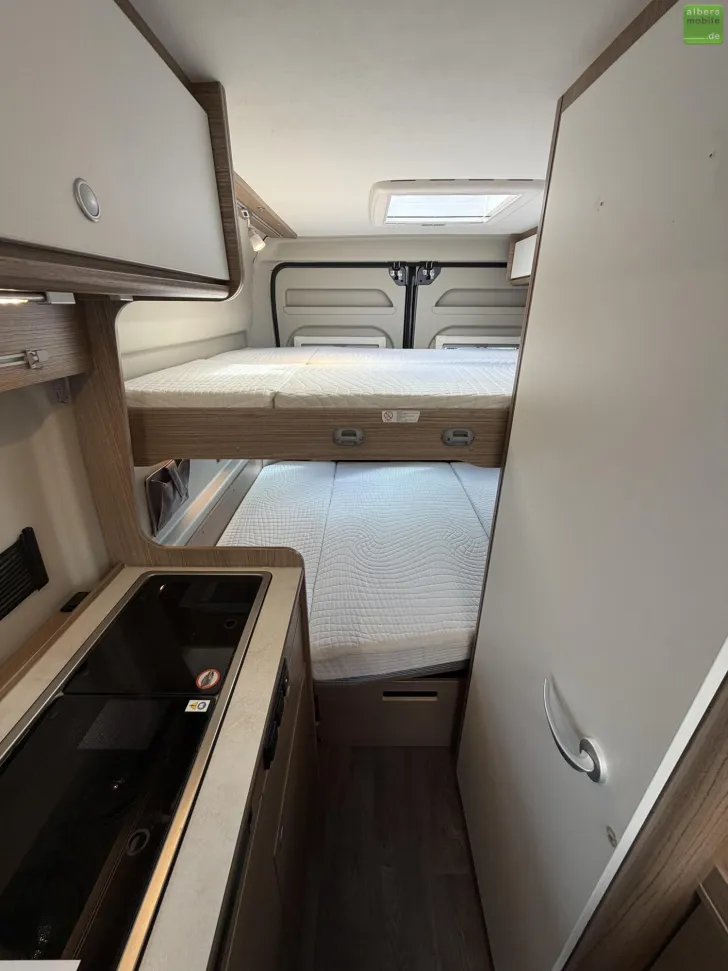Fahrzeugbild Carado CV 601 Edition 15 Wechselrichter AHK Etagenbett #20