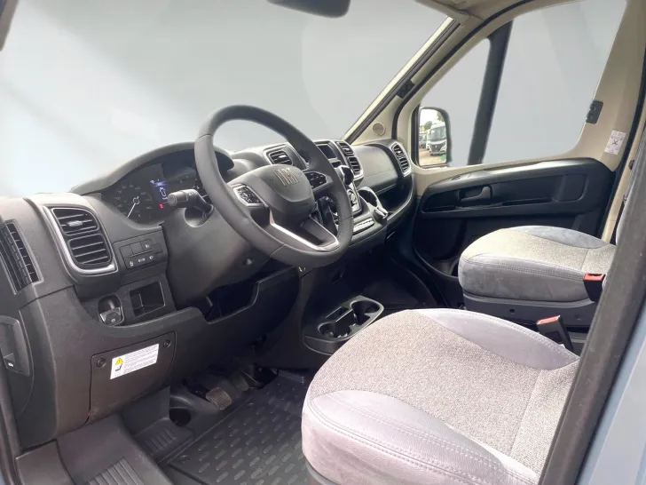Fahrzeugbild Carado pro CV 540 CSD Aussteller #7
