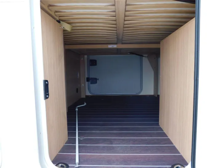 Fahrzeugbild Knaus Sport & Fun 480 QL Auffahrrampe+1.700kg+TV-Halt. #13