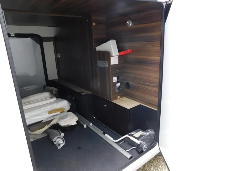 Fahrzeugbild Laika Ecovip L 2009 200AhLithium+Wechselrichter+Solar+ #6
