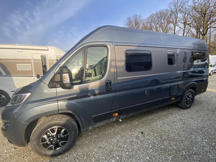 Fahrzeugbild Carado pro CV 640 Günstiger CV 640 #4