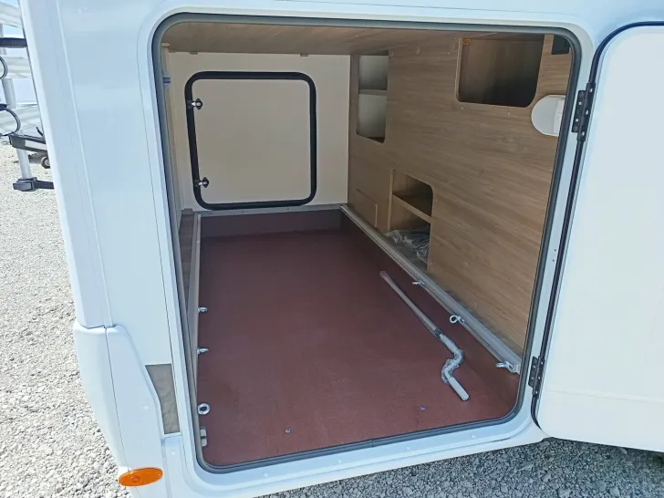 Fahrzeugbild Carado I 338 140PS AUTOMATIMietwagen #8