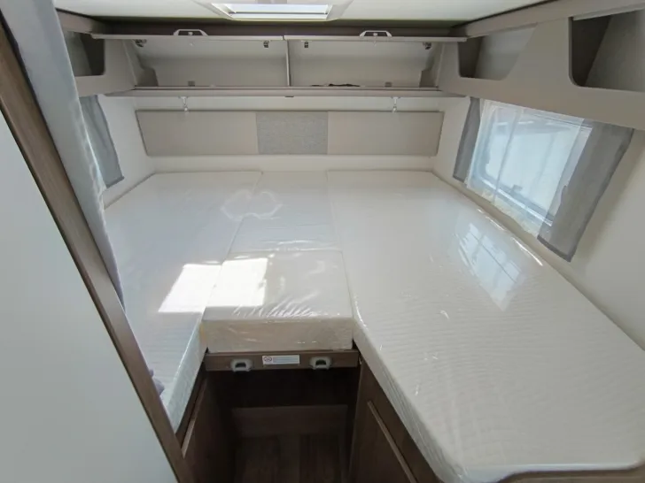 Fahrzeugbild Carado I 338 140PS AUTOMATIMietwagen #25