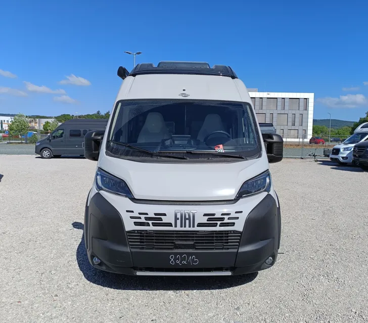 Fahrzeugbild Carado pro CV 602 Top Mietwagen Autom. Schlafdach #3