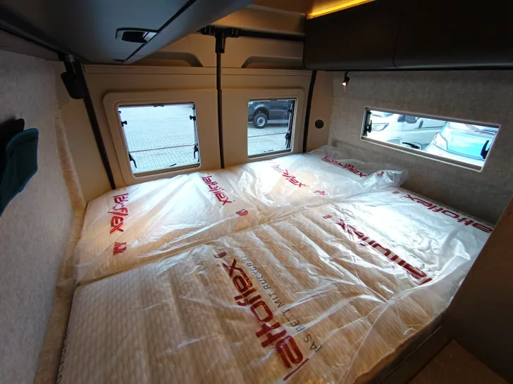 Fahrzeugbild Hymer Redwood 601 #33