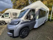 Fahrzeugbild Carado T 328 Top Mietwagen 180 PS Autom. o H #4