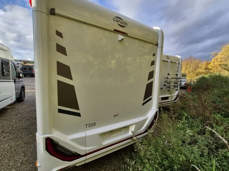 Fahrzeugbild Carado T 328 Top Mietwagen 180 PS Autom. o H #7