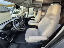 Fahrzeugbild Carado T 328 Top Mietwagen 180 PS Autom. o H #9