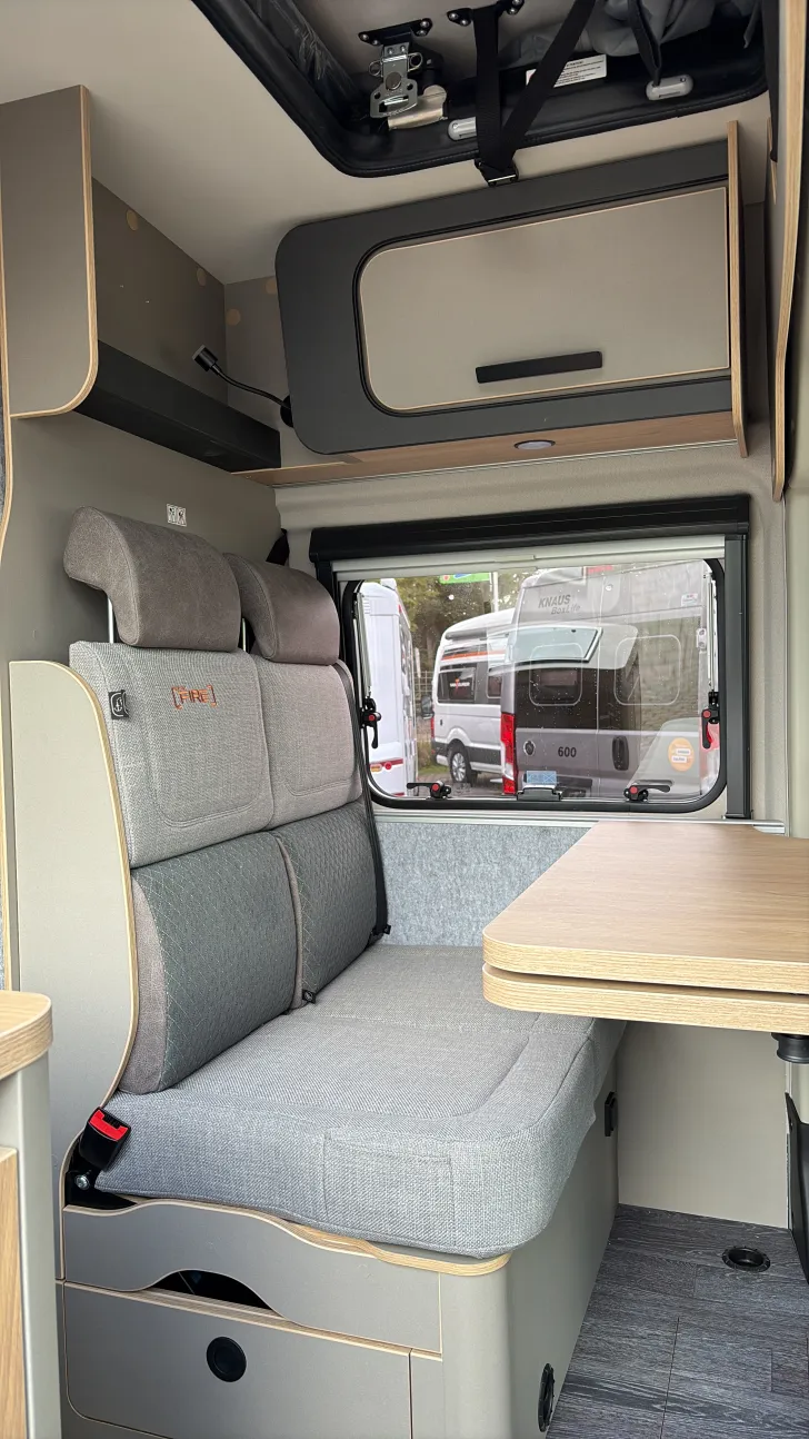 Sitzgruppe Weinsberg CaraBus GREY 540 MQ Sofort verfügbar