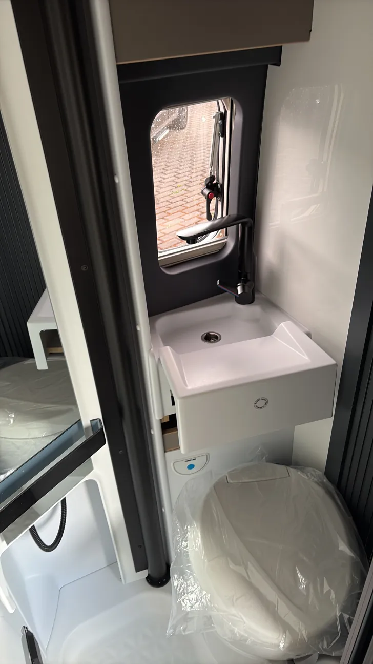 Toilette Weinsberg CaraBus GREY 540 MQ Sofort verfügbar