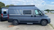 Seitlich Carado CV 540 PRO Automatik + Dieselheizung