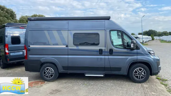 Seitlich Carado CV 540 PRO Automatik + Dieselheizung
