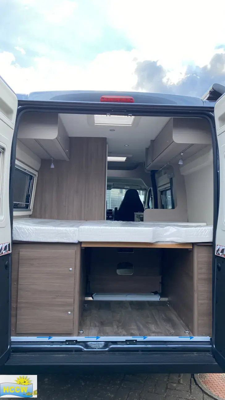 Heckgarage Carado CV 540 PRO Automatik + Dieselheizung