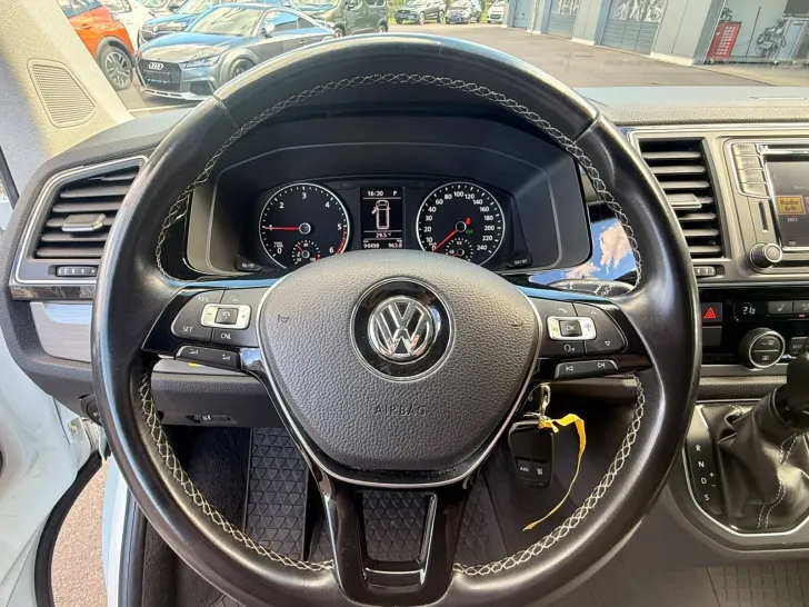 Fahrzeugbild VW California Beach T6 *4Motion*StandHZ*Kam*AHK* #17