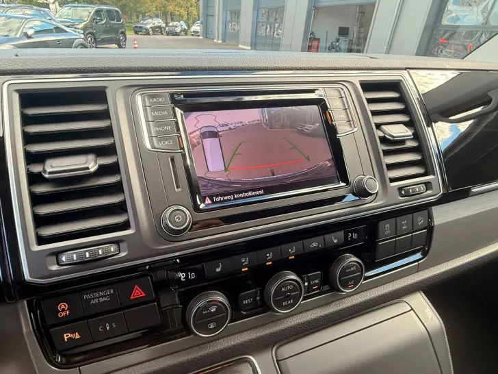 Fahrzeugbild VW California Beach T6 *4Motion*StandHZ*Kam*AHK* #19