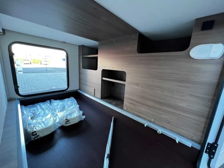 Fahrzeugbild Carado T 457 Comi 6E+Panodach+gr. Kühlschrank #18
