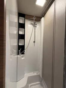 Fahrzeugbild Knaus Van TI 650 MEG VANSATION Premium-Tür + Rahmenfenster #11