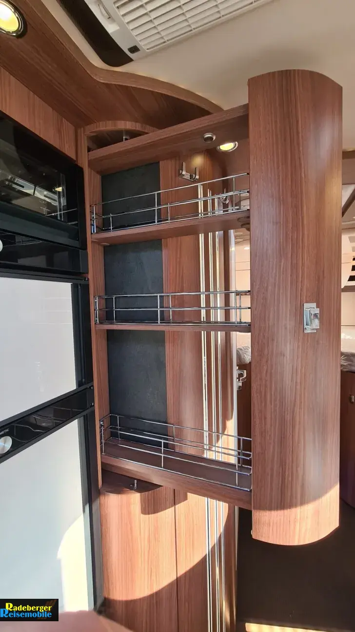 Fahrzeugbild Carthago chic e-line I 50 LE DA #11