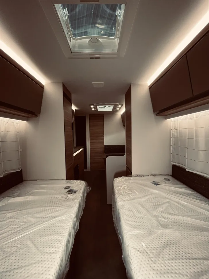 Fahrzeugbild Dethleffs Nomad 490 EST #8