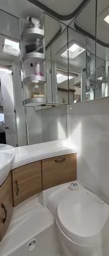 Fahrzeugbild Hobby De Luxe 440 SF Gepflegt #9