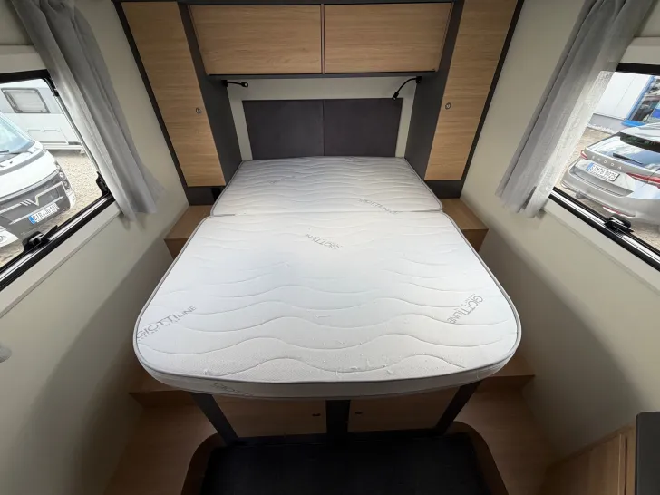 Fahrzeugbild GIOTTILINE Compact CX69 Premiere Edition Queensbett #22