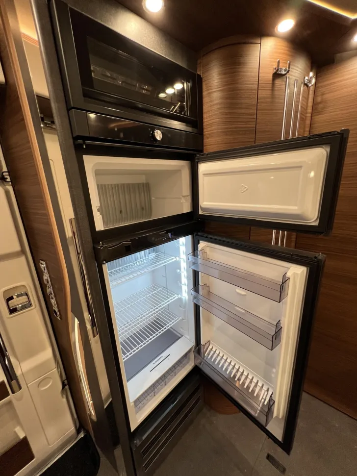 Fahrzeugbild chic c-line I 4.9 LE L Carthago Selection (369) #24