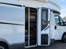 Fahrzeugbild Mobilvetta Krosser 90 Automatik, Hubbett, Dachklima #16