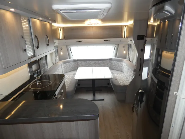 Fahrzeugbild Hobby Prestige 720 KWFU - Mover, ALDE uvm. #7