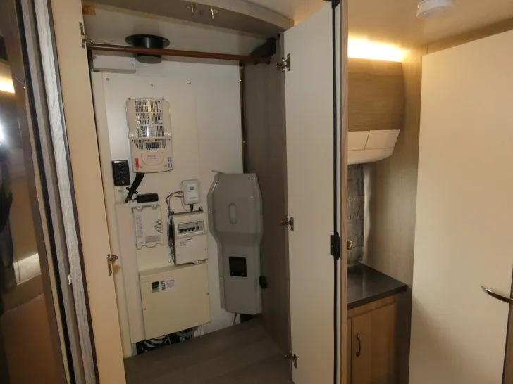 Fahrzeugbild Hobby Prestige 720 KWFU - Mover, ALDE uvm. #18