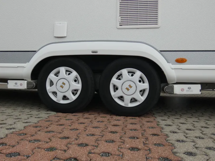 Fahrzeugbild Hobby Prestige 720 KWFU - Mover, ALDE uvm. #29
