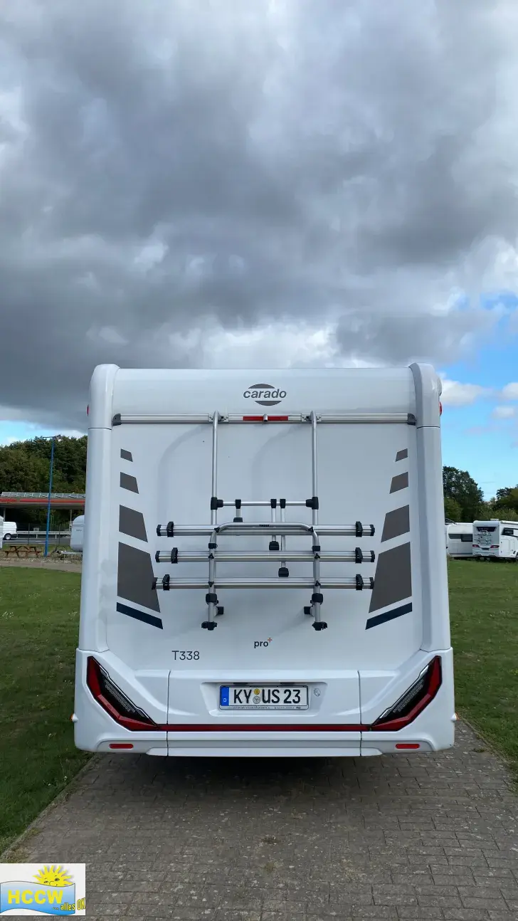 Frontal Hinten Carado T 338 pro+ / Hubbett / SAT & TV