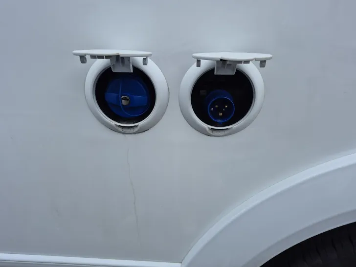 Fahrzeugbild Etrusco T 6.9 SF Autark-Paket/Zusatzschlösser/ #7
