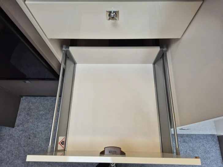 Fahrzeugbild Etrusco T 6.9 SF Autark-Paket/Zusatzschlösser/ #21